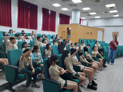 學童於課程結束後分享願意對臺灣黑熊保育付出行動